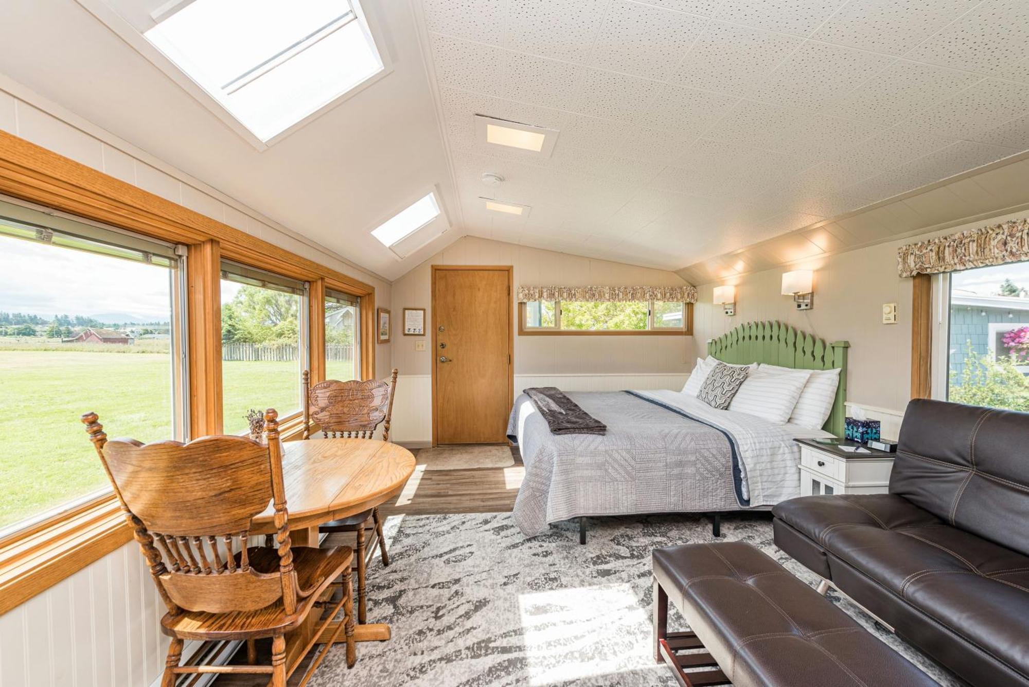 Juan De Fuca Waterfront & 3* Sequim